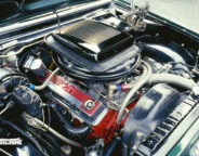 44841a84/darryl smith hg holden green hulk engine bay 1 wm jpg