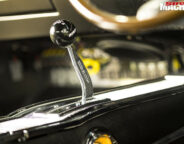 Dodge Charger R/T shifter