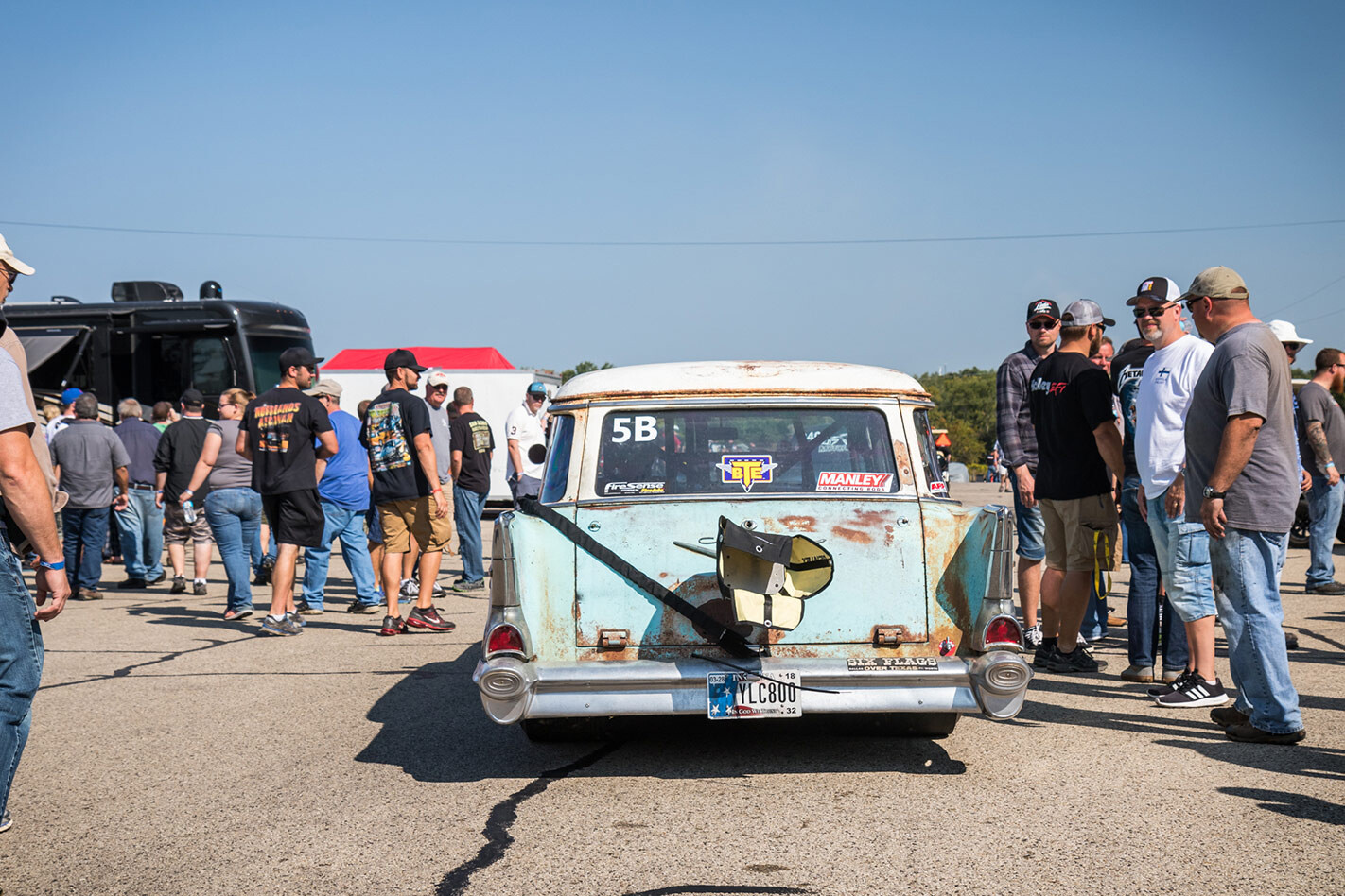 Richie Crampton's 1957 Chev wagon