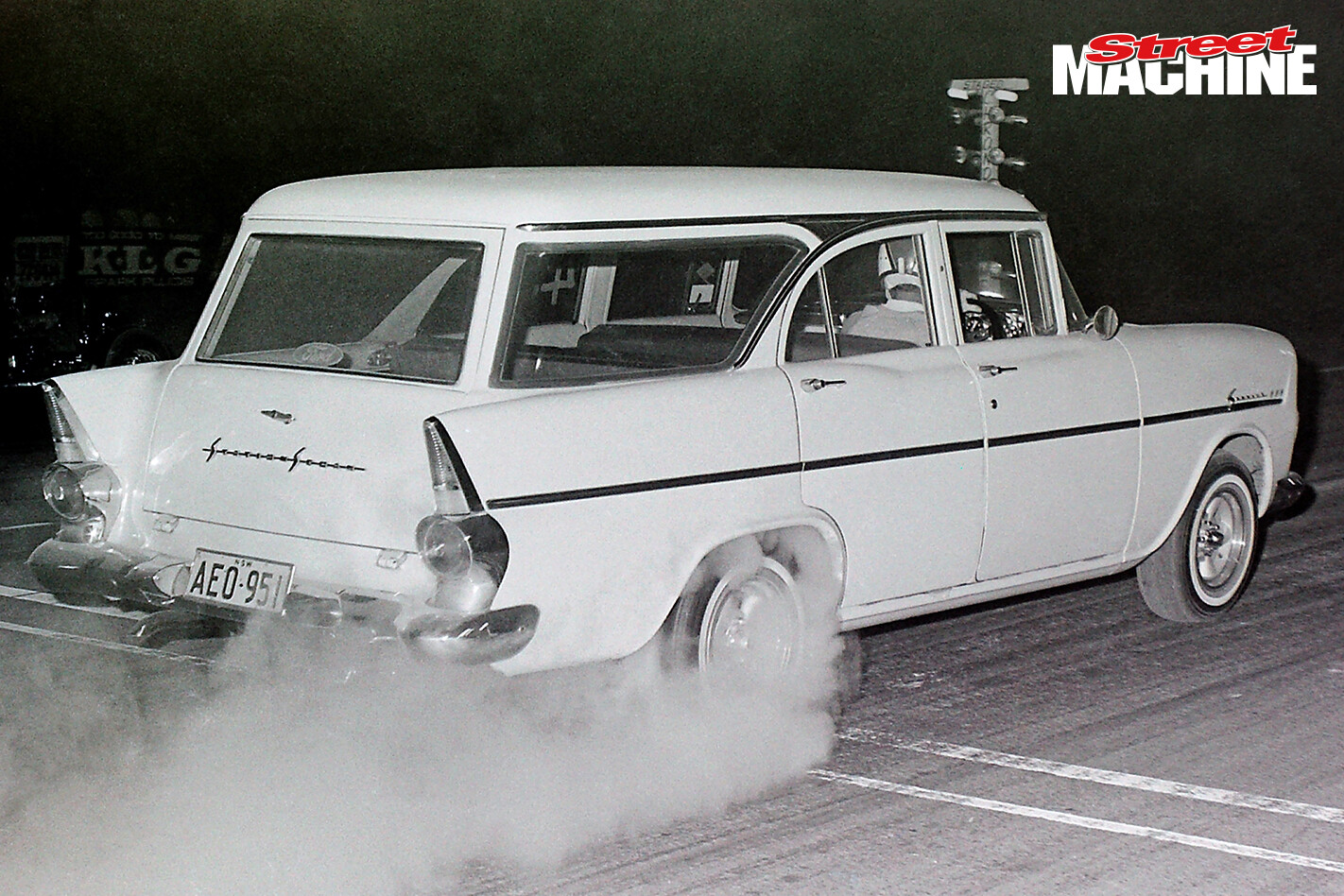 EK Holden Wagon Burnout