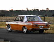 8b3d1406/emma bell datsun 1600 right angle JPG