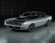 Street Machine Features Expression Session Cuda Front Angle