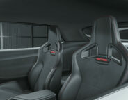 Street Machine Features Expression Session Cuda Seats