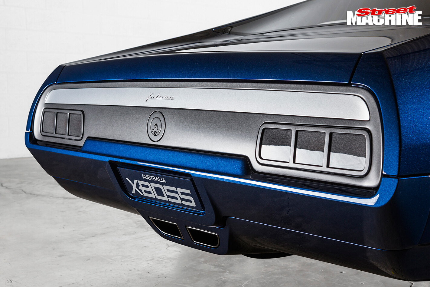 Falcon -XB-coupe -XBOSS-rear -detail