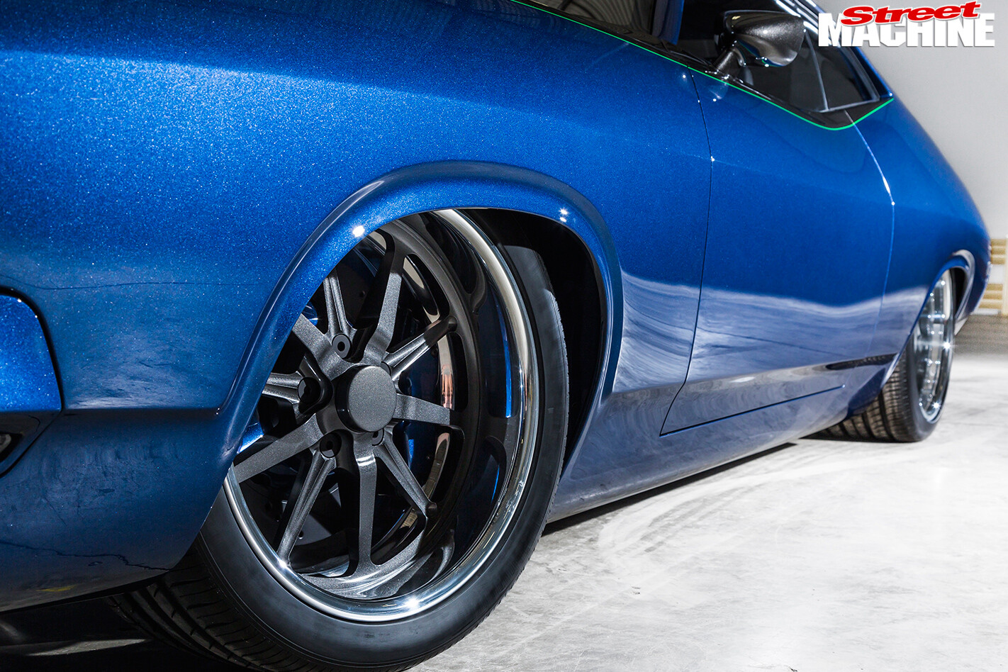 Falcon -XB-coupe -XBOSS-side -left
