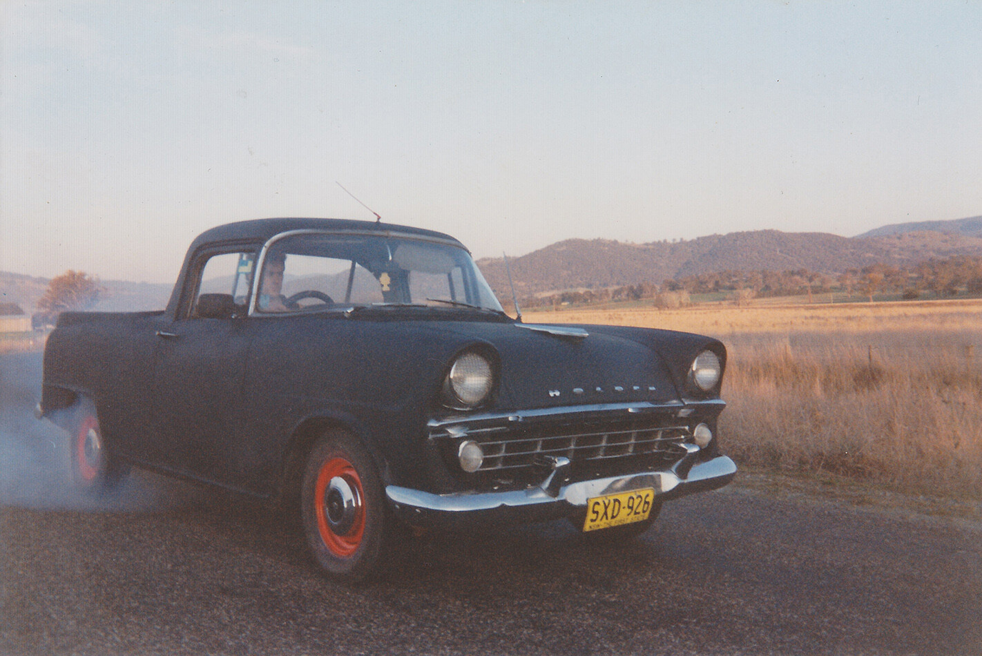 FB-fronted EK Ute