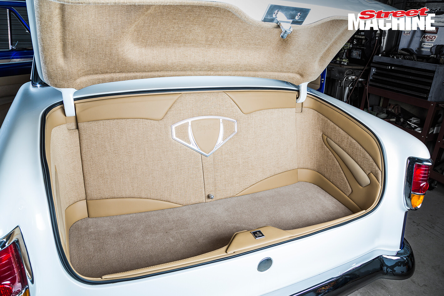 FC Holden Mal Apps Interior 5
