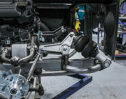 Street Machine Features Fekete XW 12