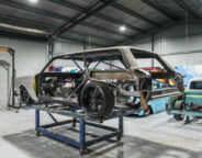 Street Machine Features Fekete XW 2