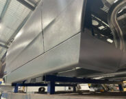 Street Machine Features Fekete XW 30