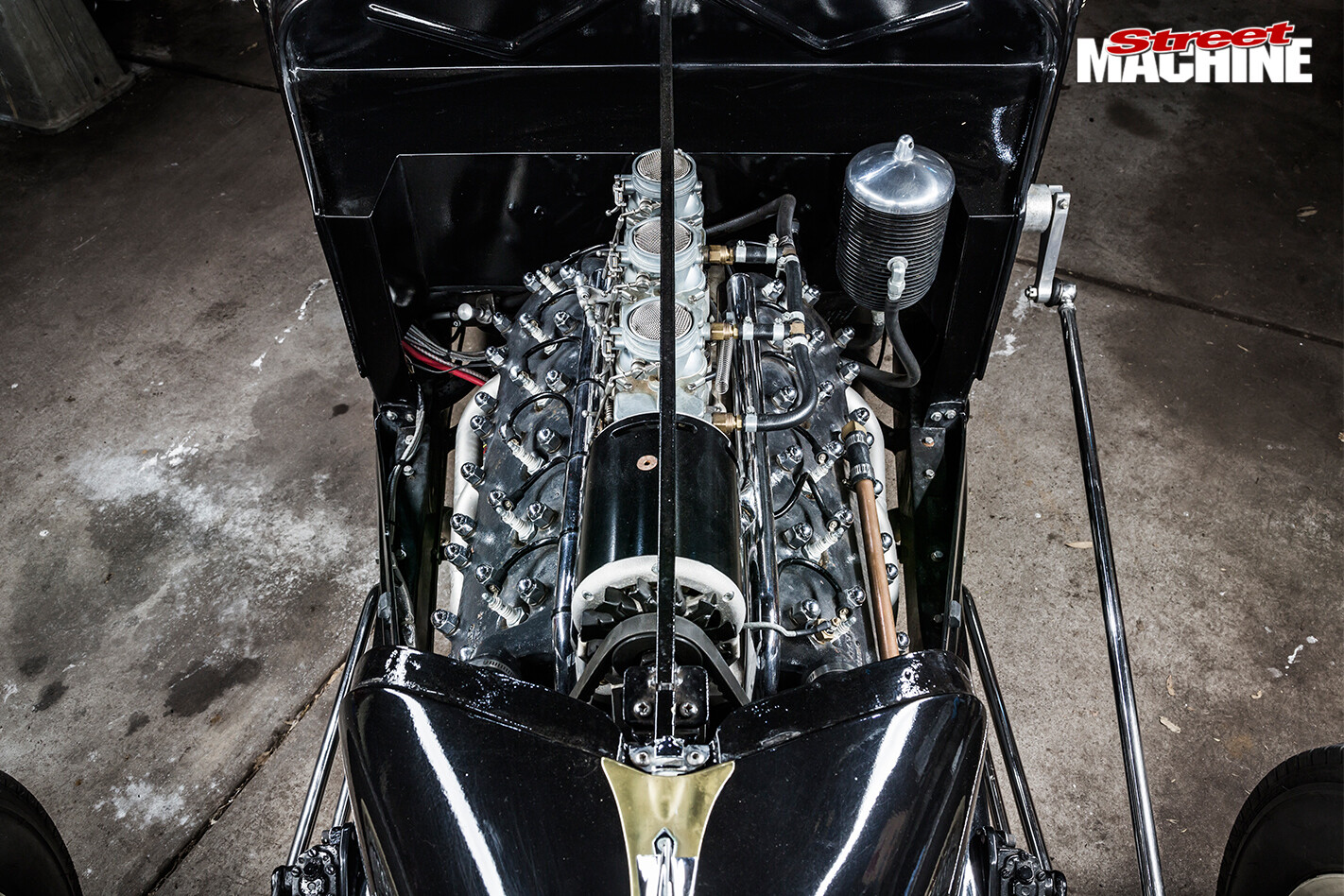 Ford -coupe -engine -2