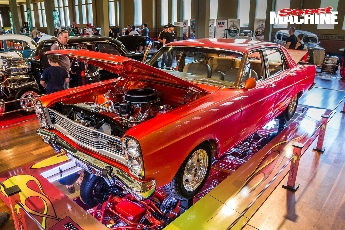 Ford Fairlane 500 8187