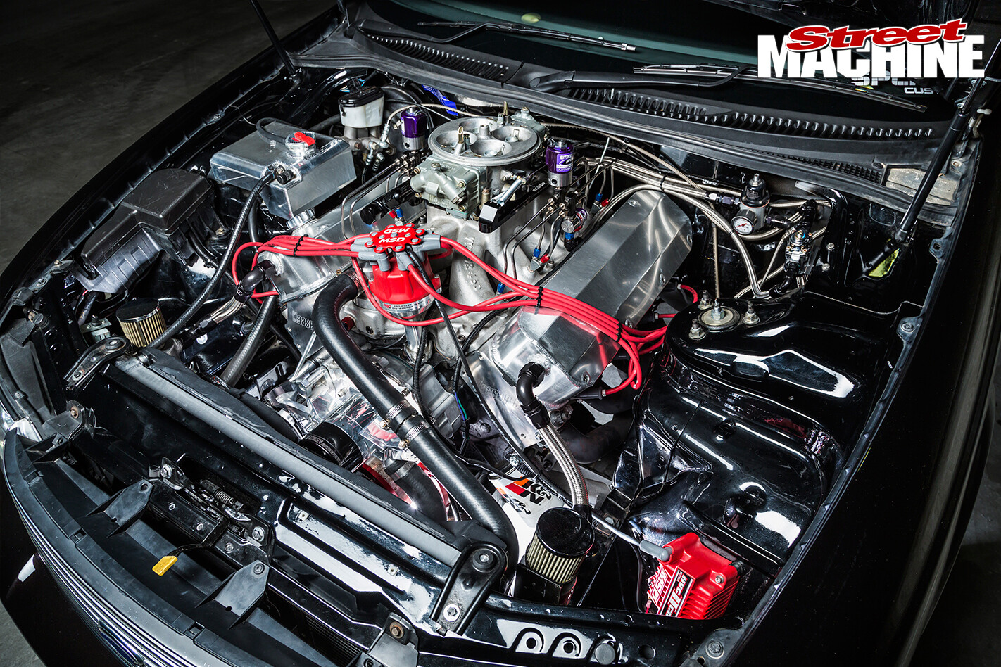 Ford -Fairlane -engine -bay