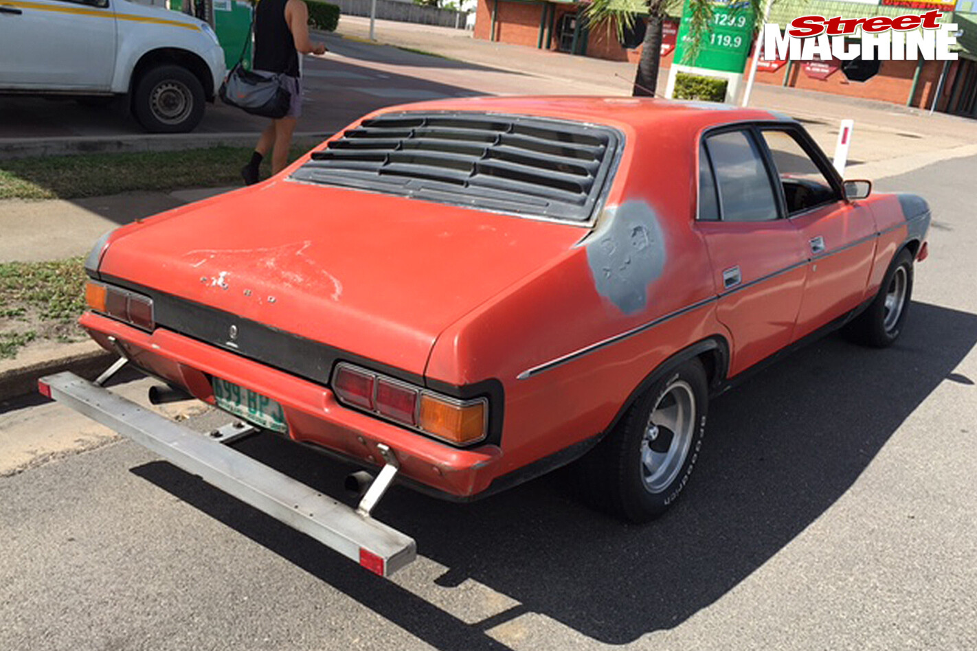 Ford -Falcon -GT351-rear