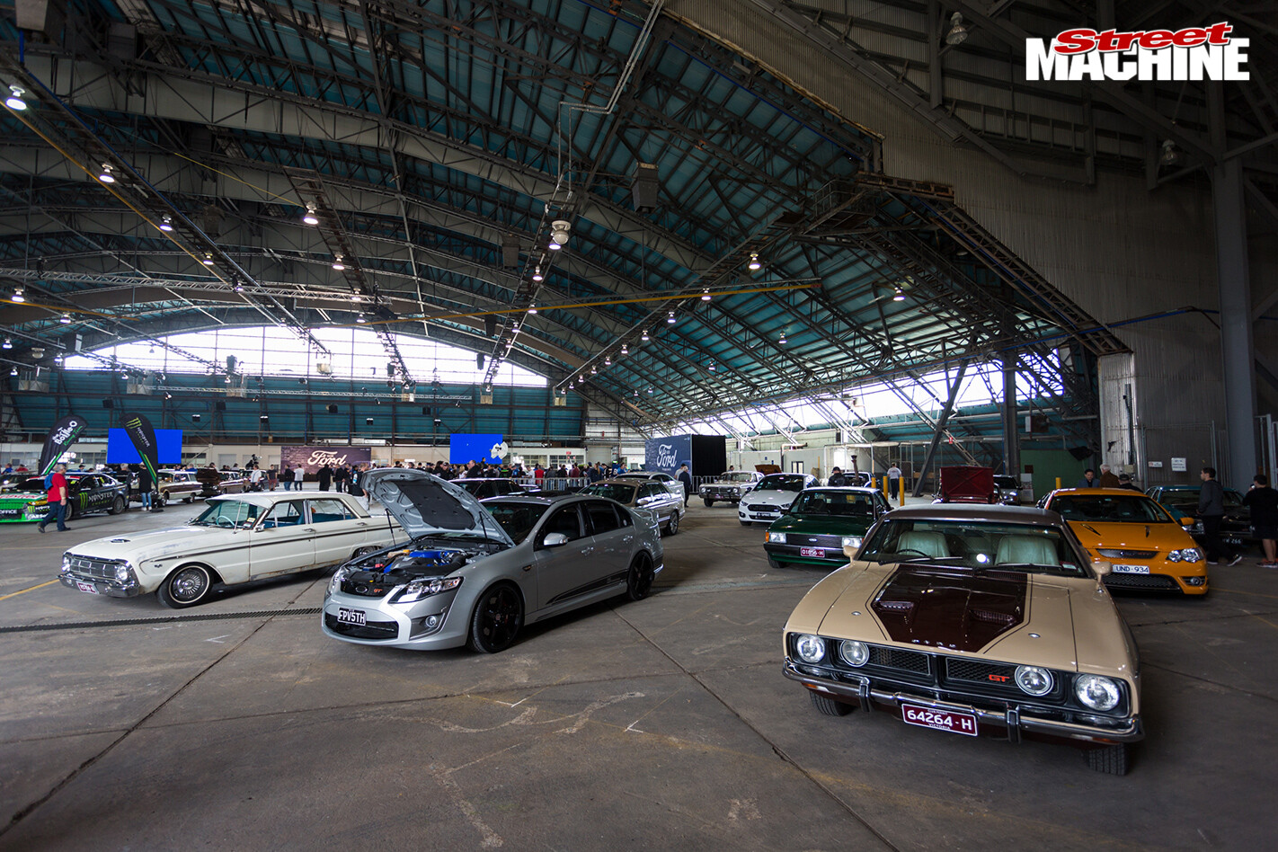 FORD-FALCON-THE-LEGACY-CONTINUES-overview