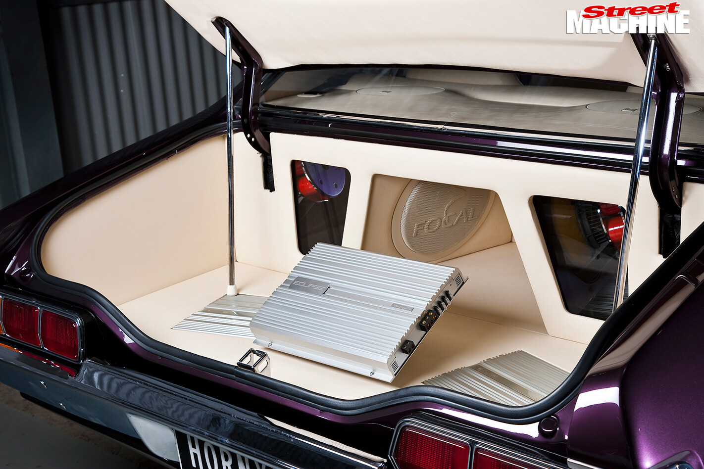 Ford -Falcon -XB-boot