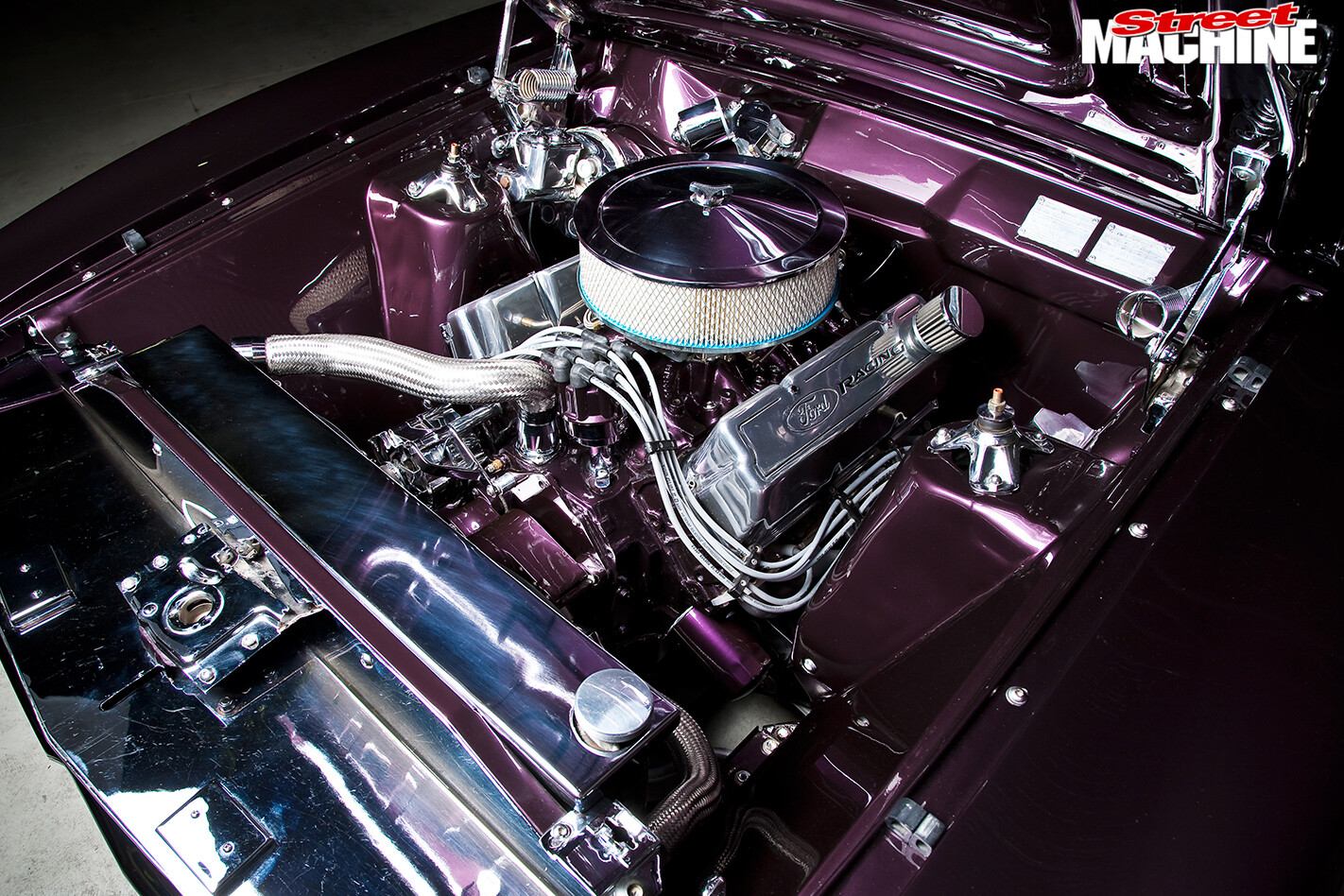 Ford -Falcon -XB-engine -bay