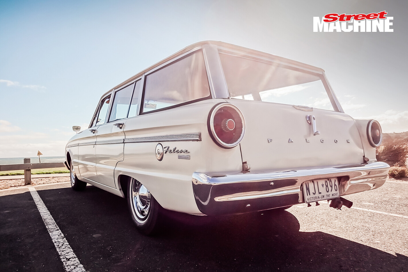 Ford Falcon XM Deluxe Wagon