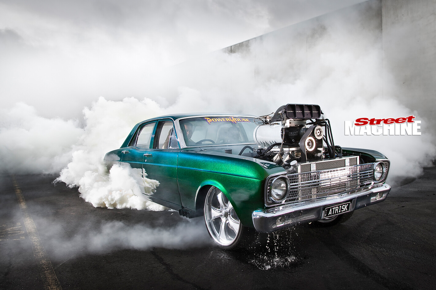 Ford -Falcon -XR-atrisk -burnout