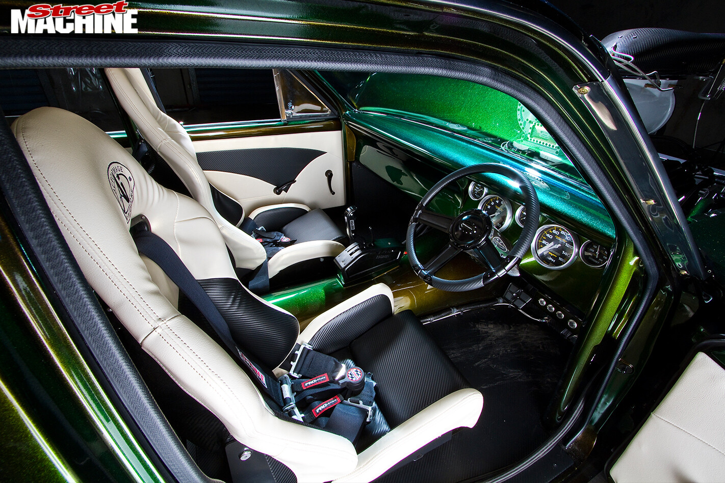 Ford -Falcon -XR-atrisk -interior