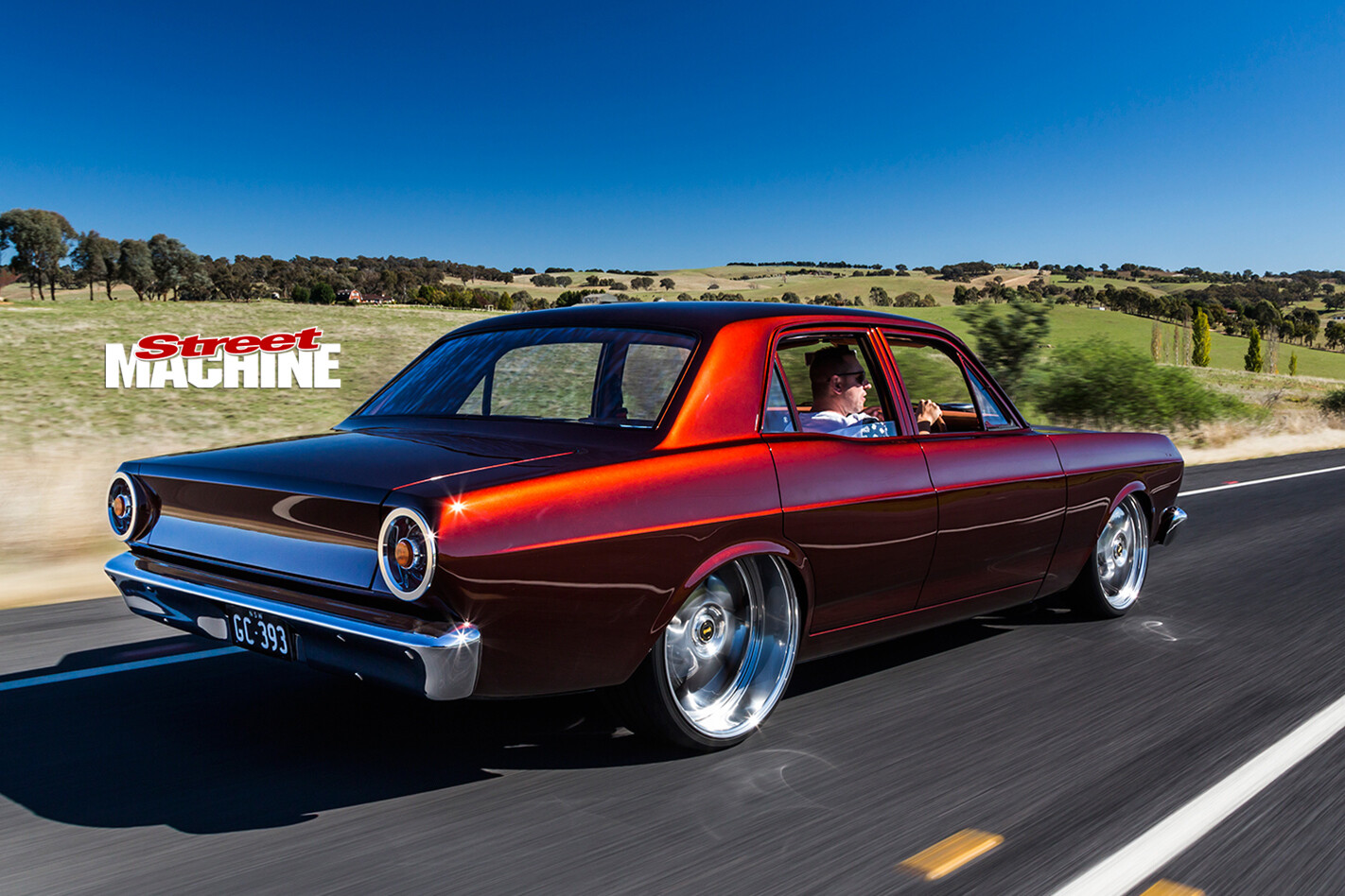 Ford -Falcon -XR-onroad -rear