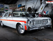 Ford Falcon XW front