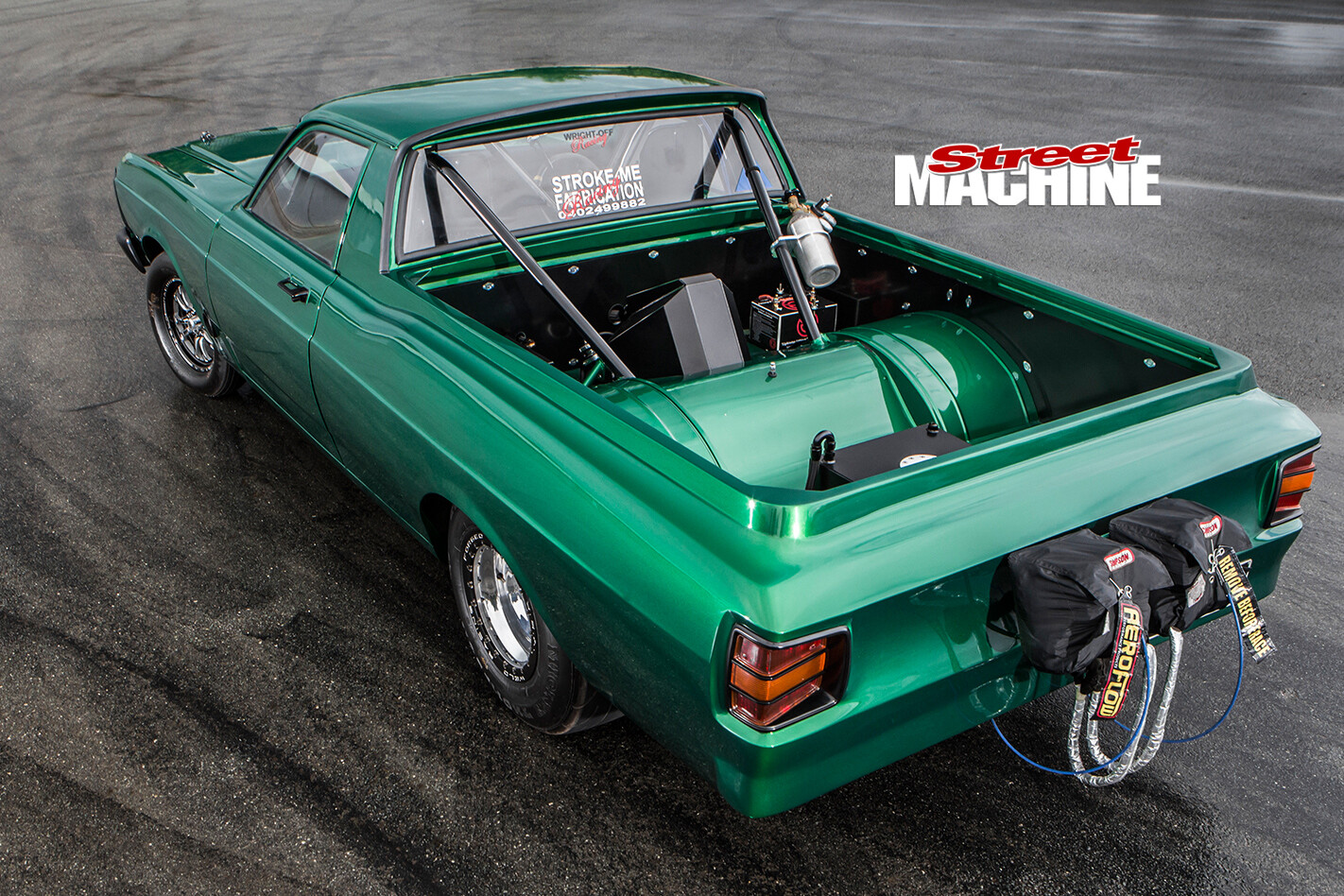 Ford -Falcon -XW-ute -rear -above