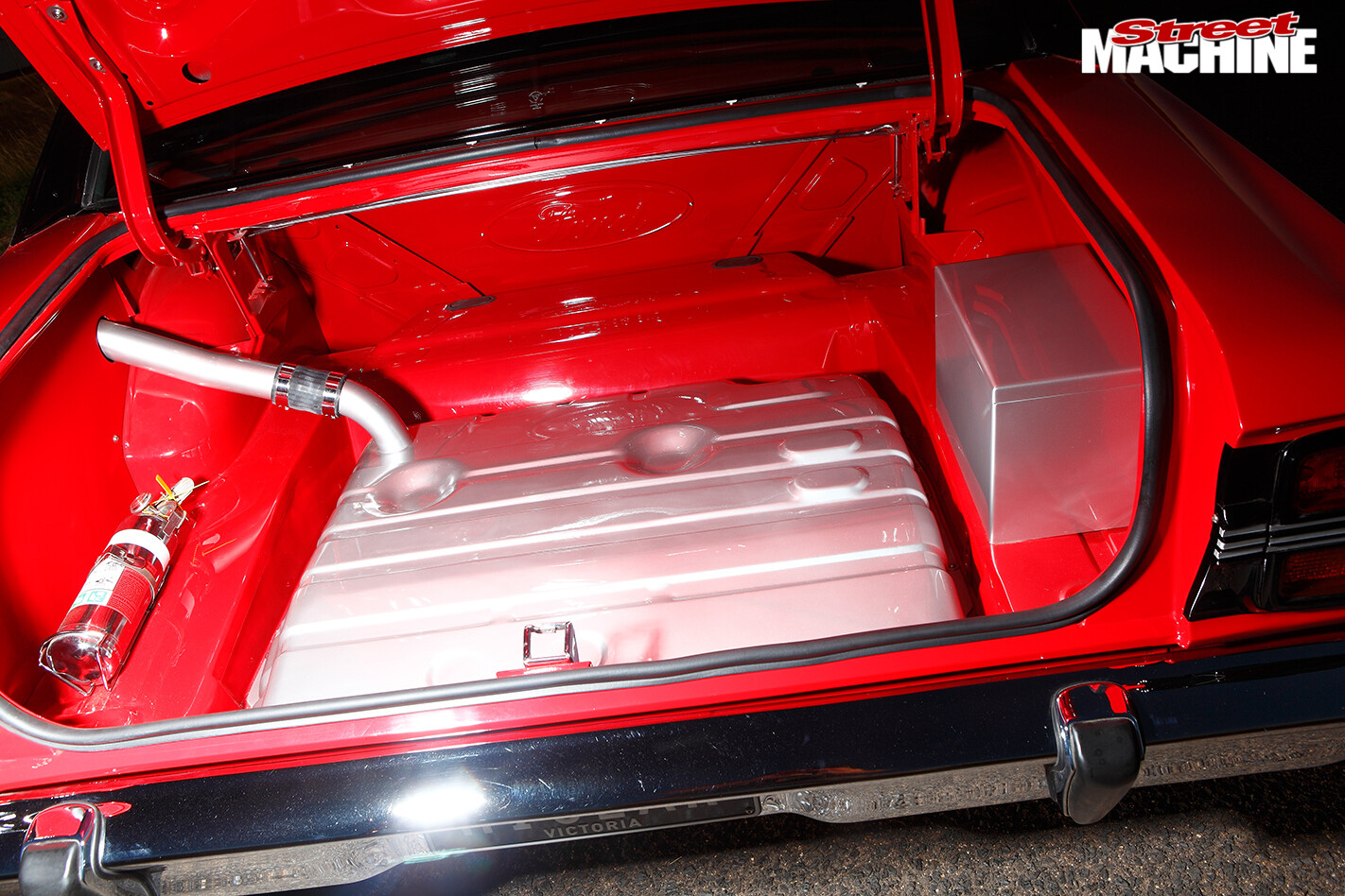 Ford -falcon -xy -boot