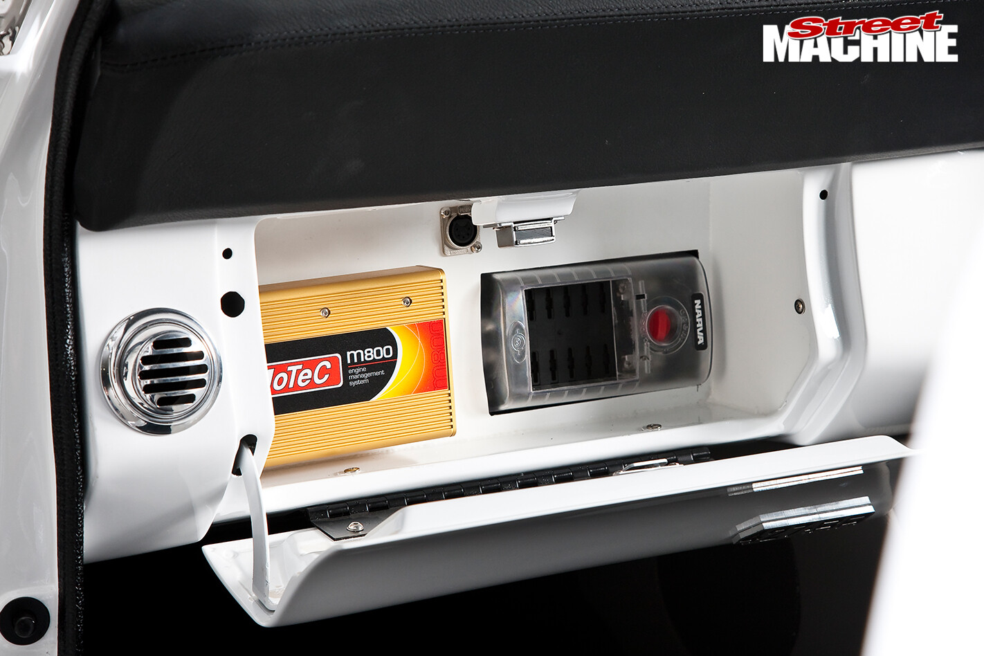 Ford -Falcon -XY-Elite -glovebox