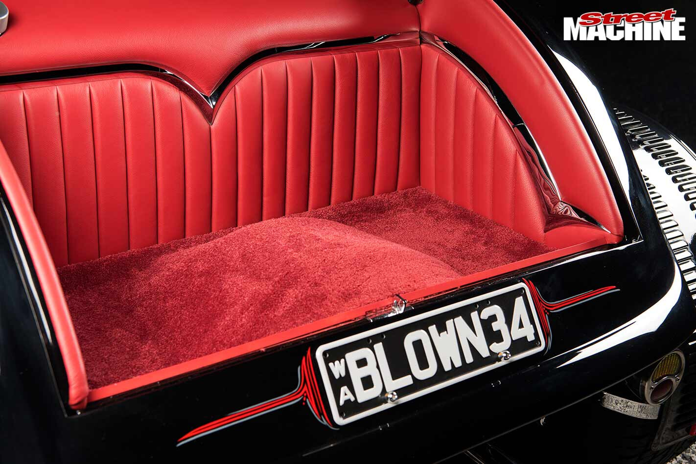 Ford five-window boot