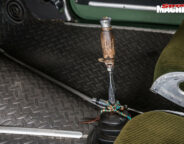 Ford 3-window coupe gearstick