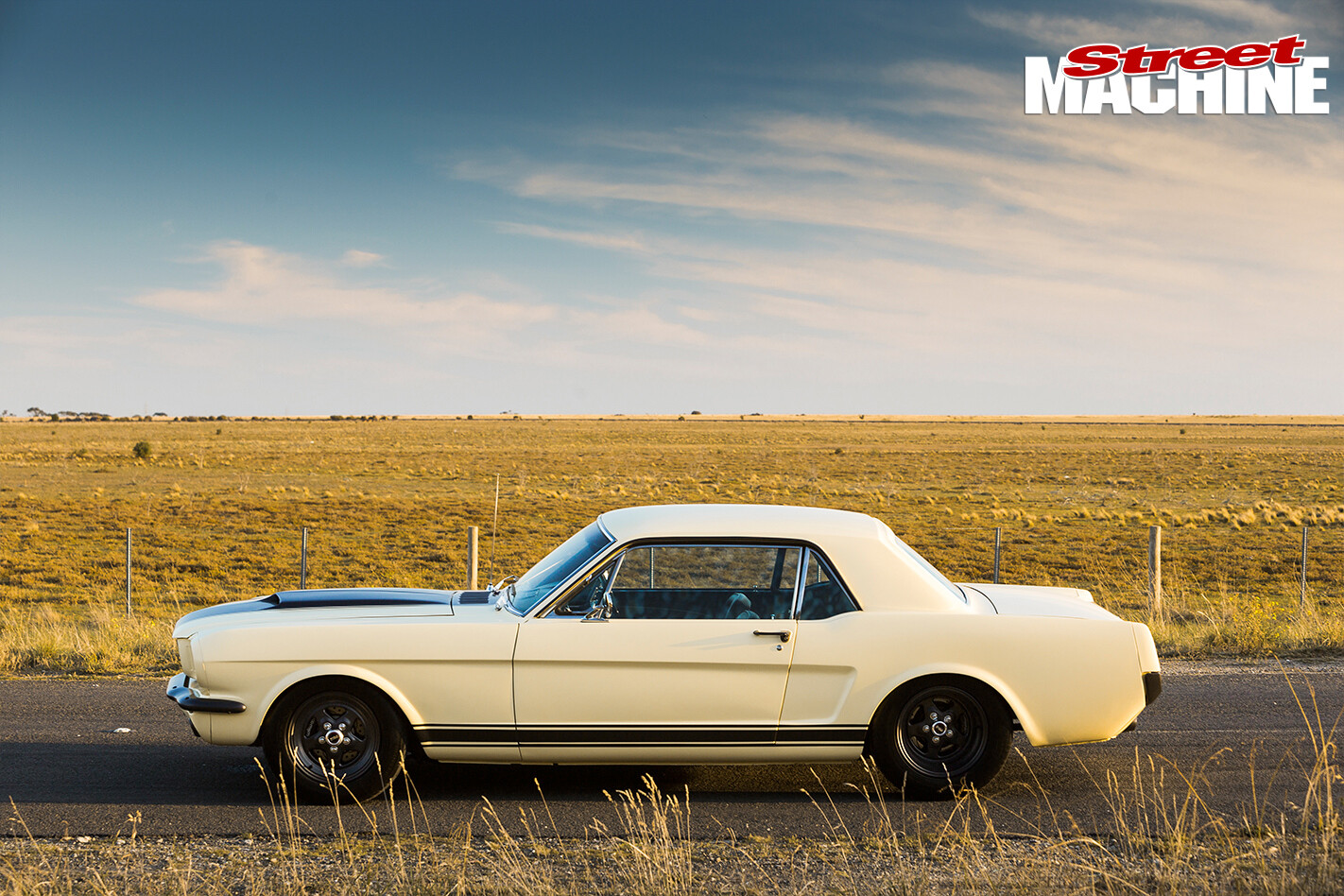 Ford -Mustang -1-side