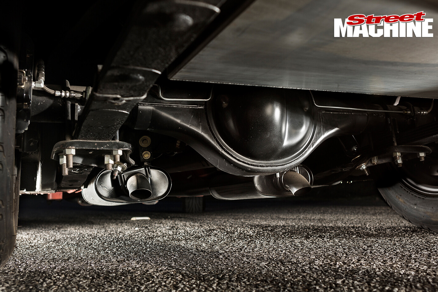 Ford -Mustang -1-underside