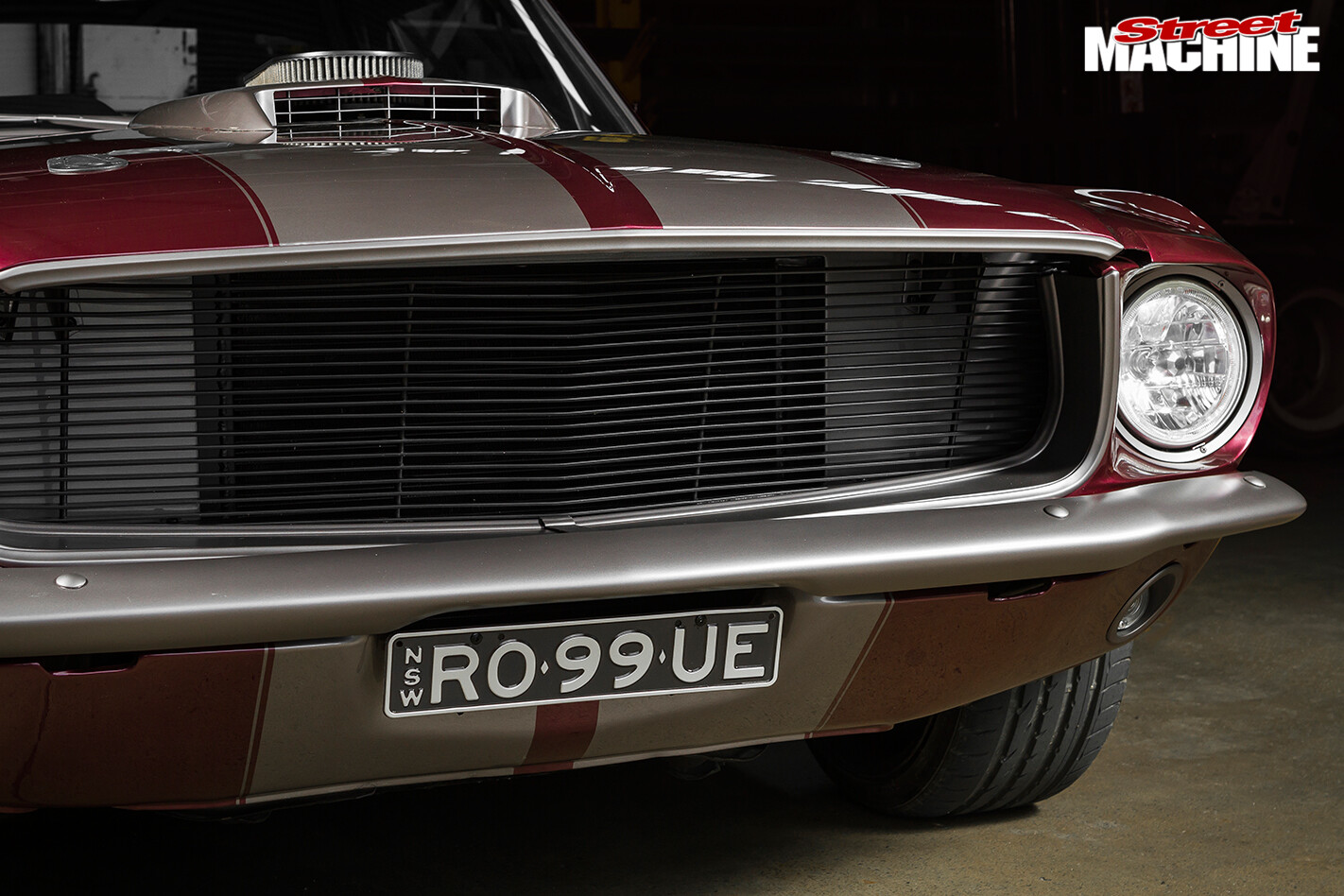 Ford -Mustang -front -detail