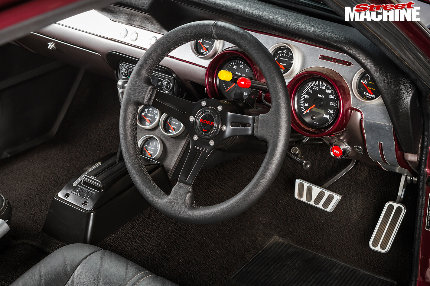 Ford -Mustang -interior -front