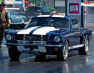 Ford Mustang ontrack