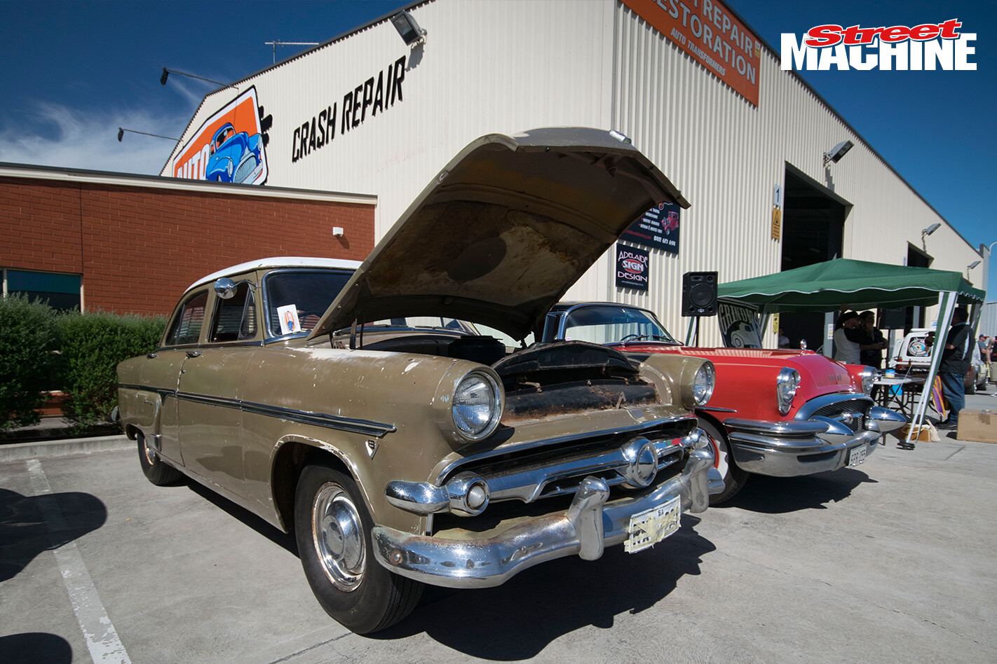 Ford Spinner Sedan 8269