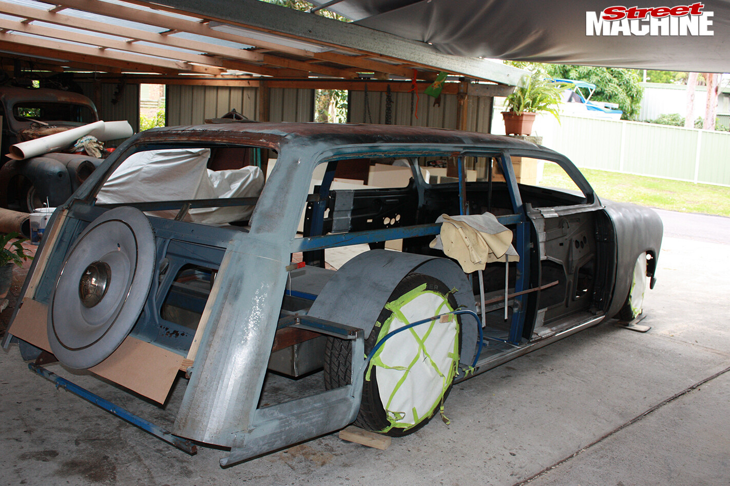 Ford -woody -before -rear