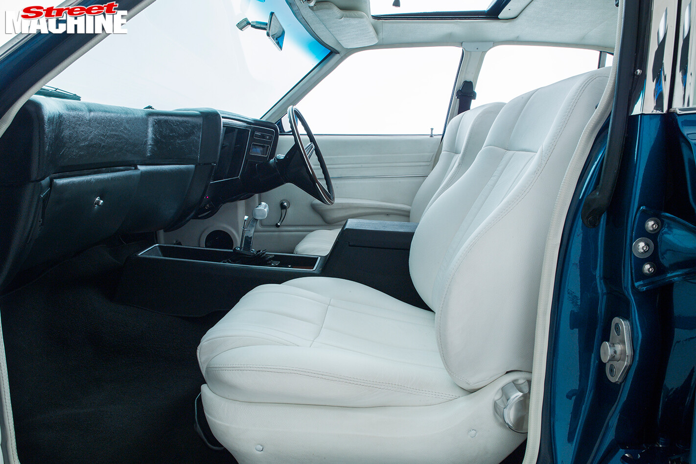 Ford -XB-Falcon -Fairmont -GS-interior -front -2