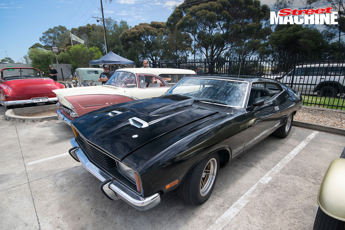 Ford XC Falcon Hardtop 8228