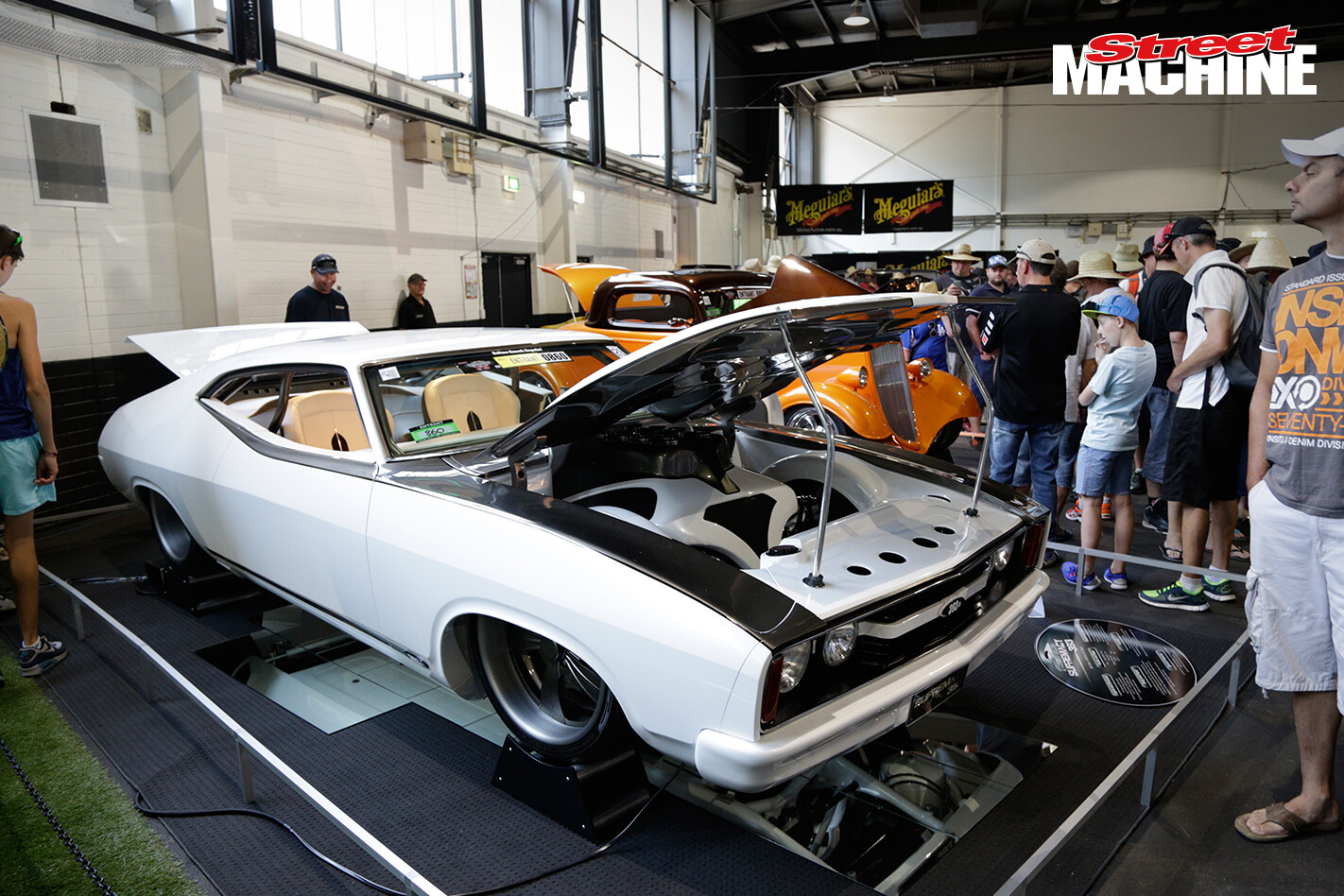 Ford XC Falcon Hardtop Lebrese 21