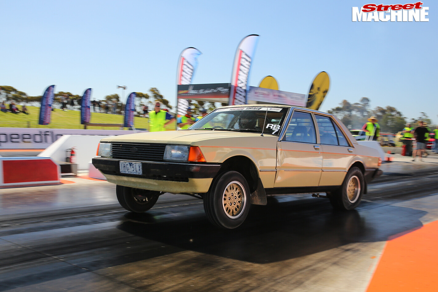 Ford -xd -falcon -drag -challenge -strip -6