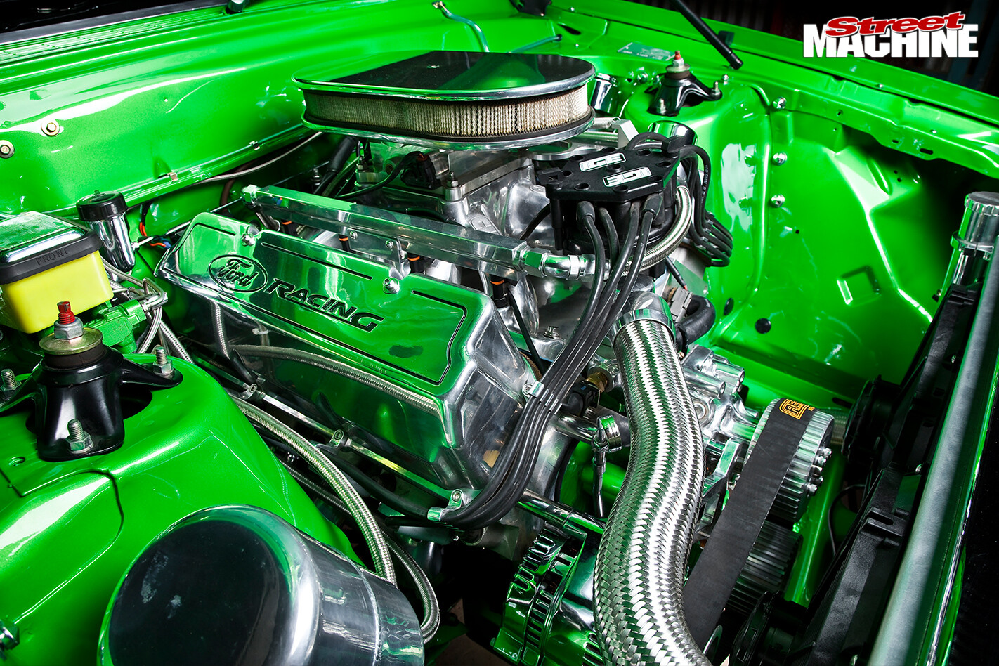 Ford -xe -falcon -engine -bay