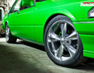 Ford -xe -falcon -wheel