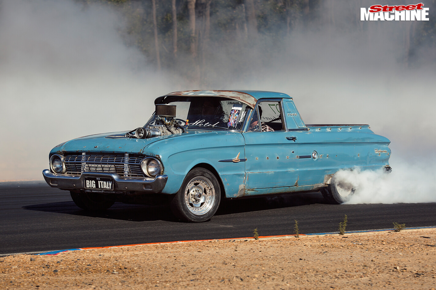 Ford -xl -falcon -ute -burnout -2