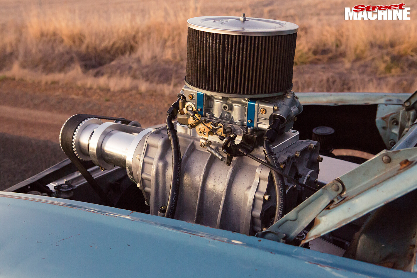Ford -xl -falcon -ute -engine -detail