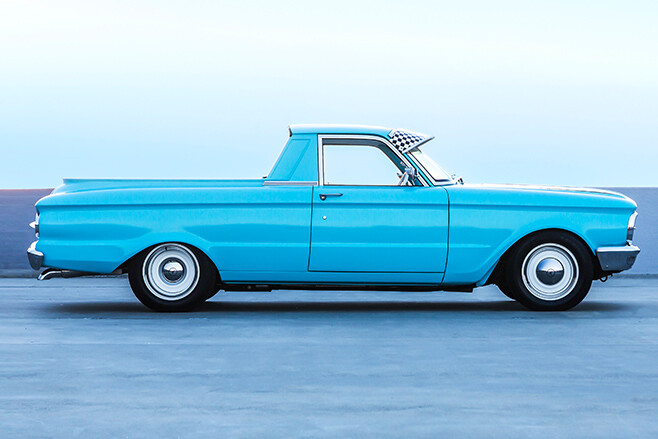 Ford XP Falcon ute side view