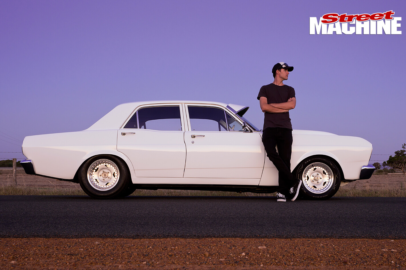 Ford -XR-Falcon -sideview