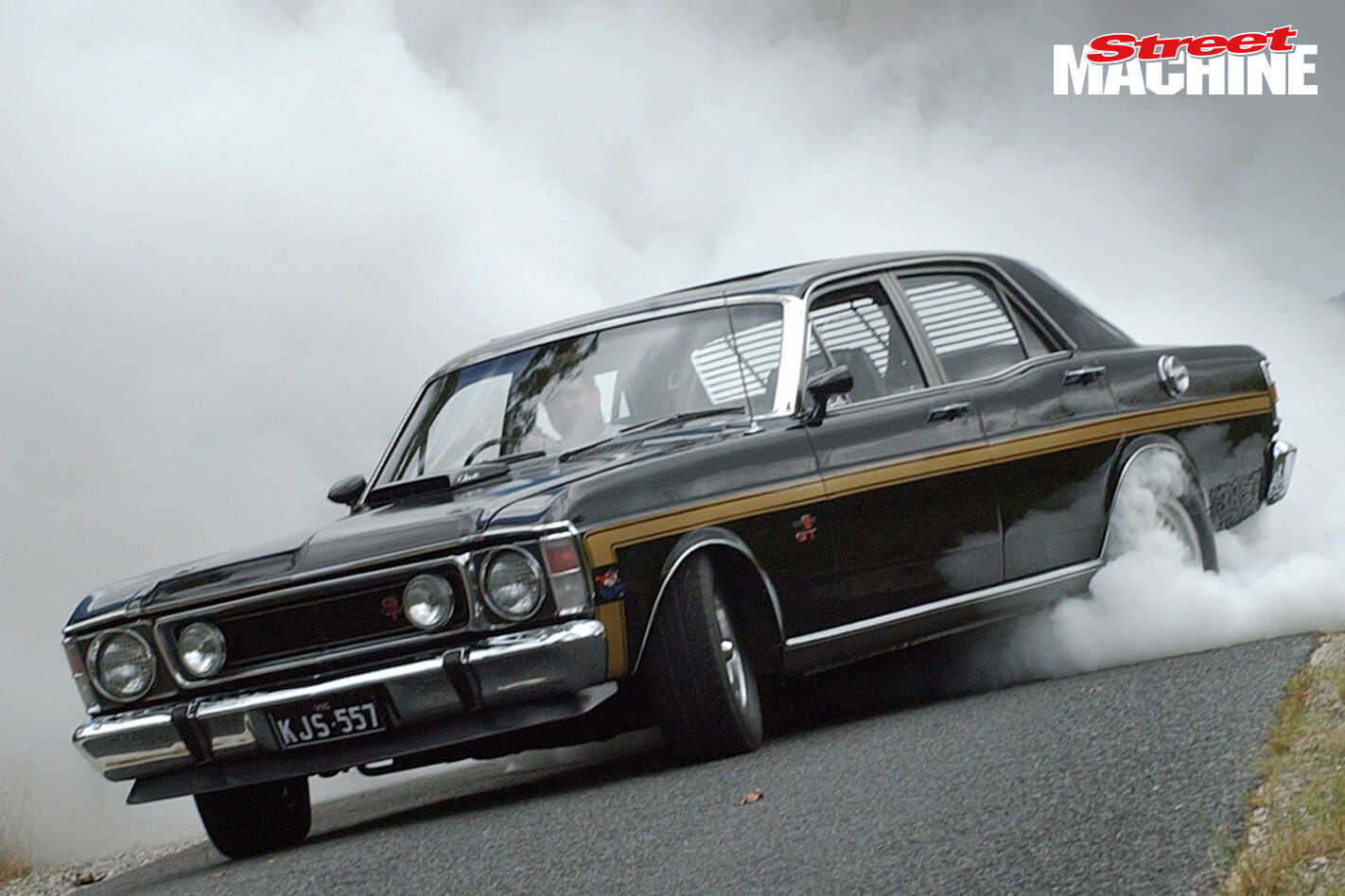 Ford XW Falcon 428 Cobra Jet GT Burnout 1