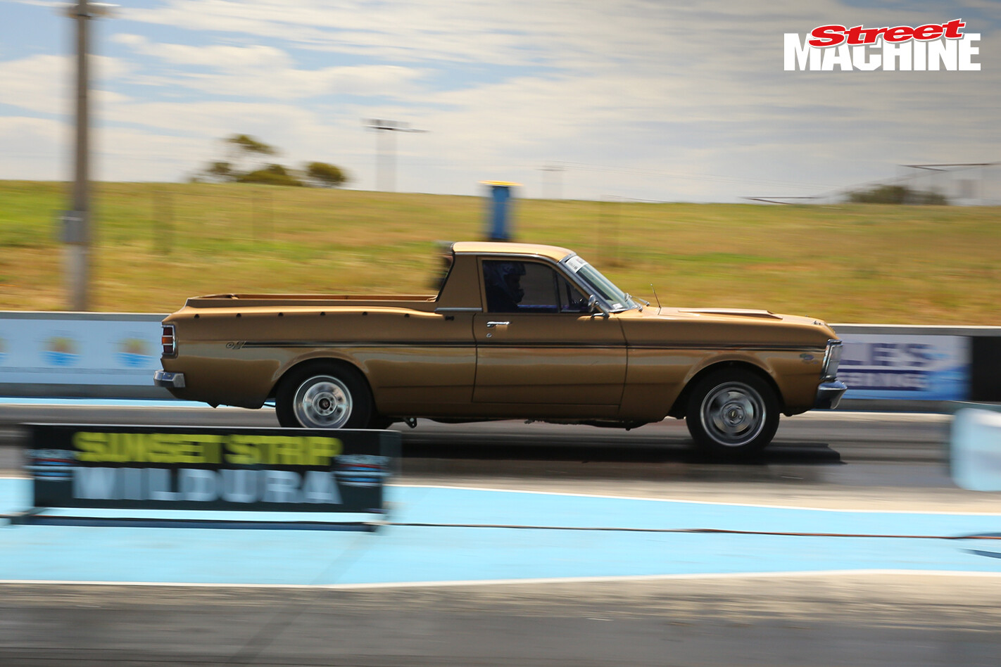 Ford XW Ute Barra 7